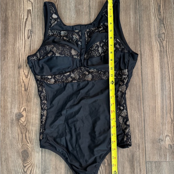 Badgley Mischka Black Lace Inset Swimsuit - Size 10 Luxe Collection - Picture 3 of 7